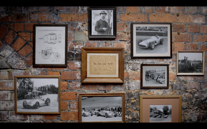 Illustration for article titled All-New Mercedes-Benz Flagship 2014 S-Class Makes Its In-Store And On-Screen Debut
